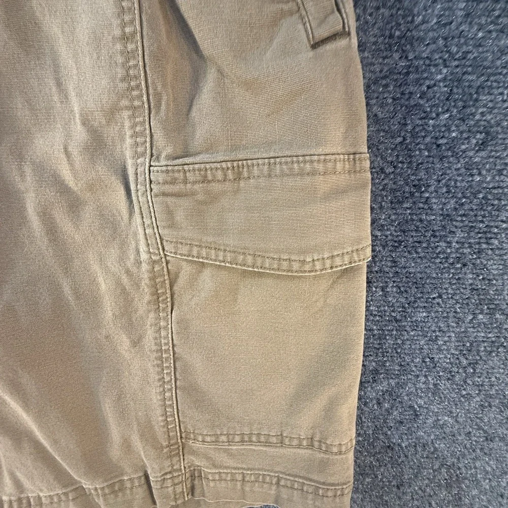 Tommy Bahama Cargo Shorts Mens 35 Khaki Tan Stretch Tencel Cotton Casual - Picture 10 of 14